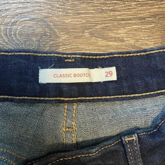 Levi’s Jeans​ - Picture 5 of 5